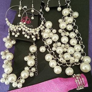 Paparazzi Jewelry 💎Bundle